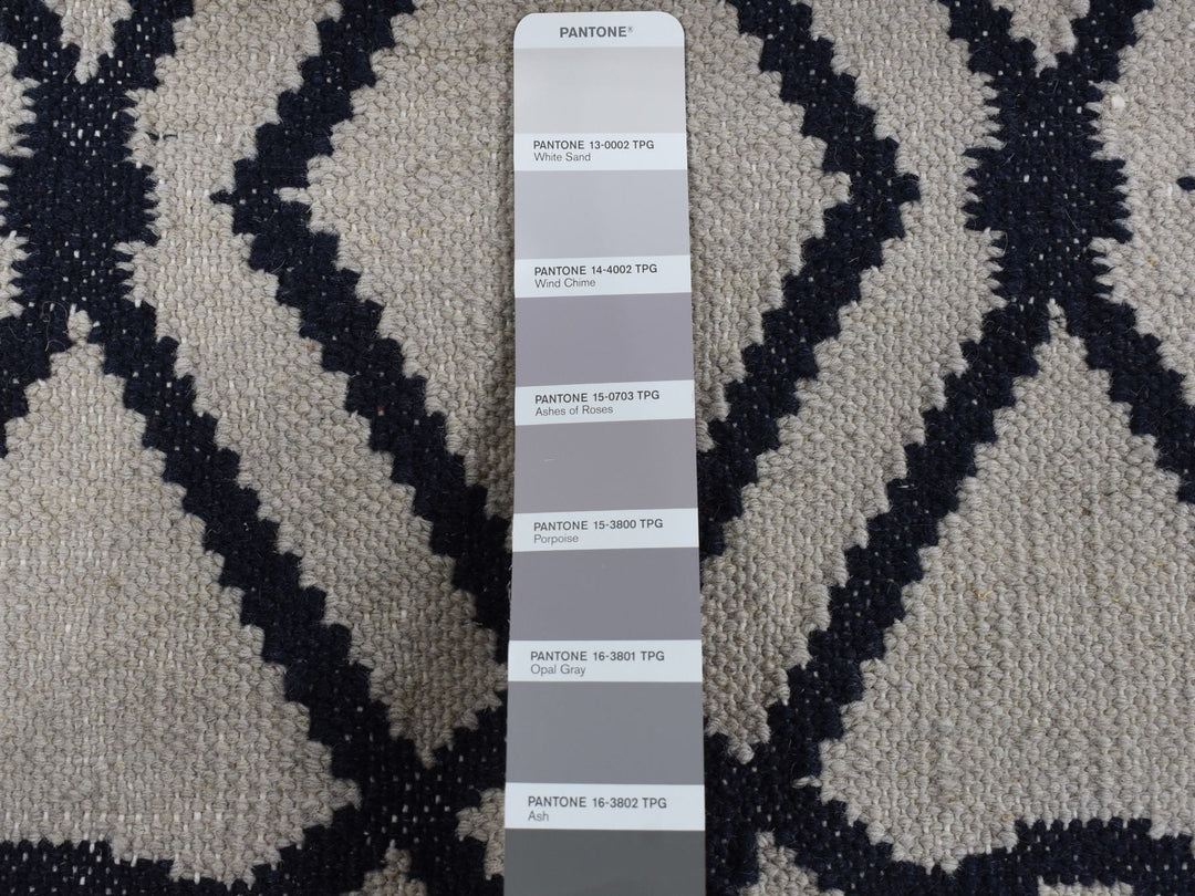 2'9" x 6'0" New Hand Woven Grey Wool Runner Oriental Rug - MOA10287834