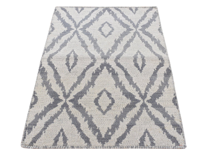 2'0" x 3'3" New Hand Woven Grey Wool Rectangle Oriental Rug - MOA10287848