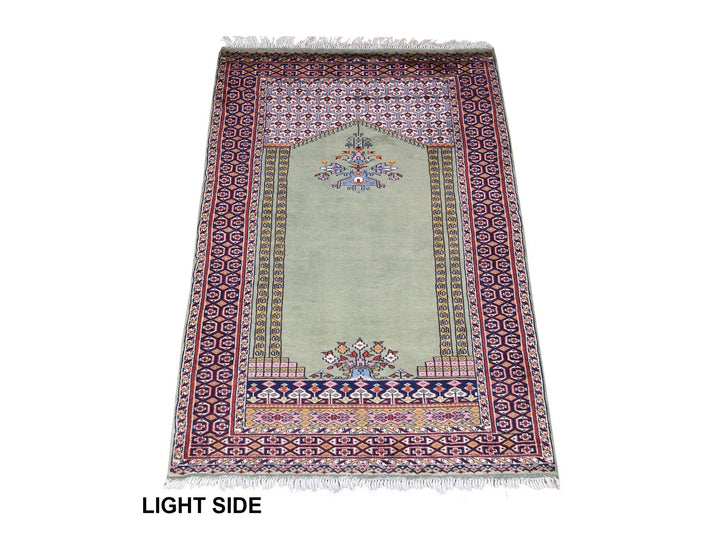 2'6" x 4'0" Vintage Hand Knotted Green Wool Rectangle Oriental Rug - MOA10287917