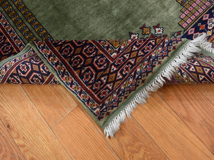 2'6" x 4'0" Vintage Hand Knotted Green Wool Rectangle Oriental Rug - MOA10287917