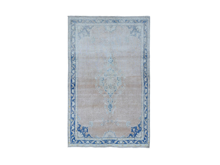 4'7" x 6'7" Vintage Hand Knotted Pink Worn Wool Rectangle Oriental Rug - MOA10287930