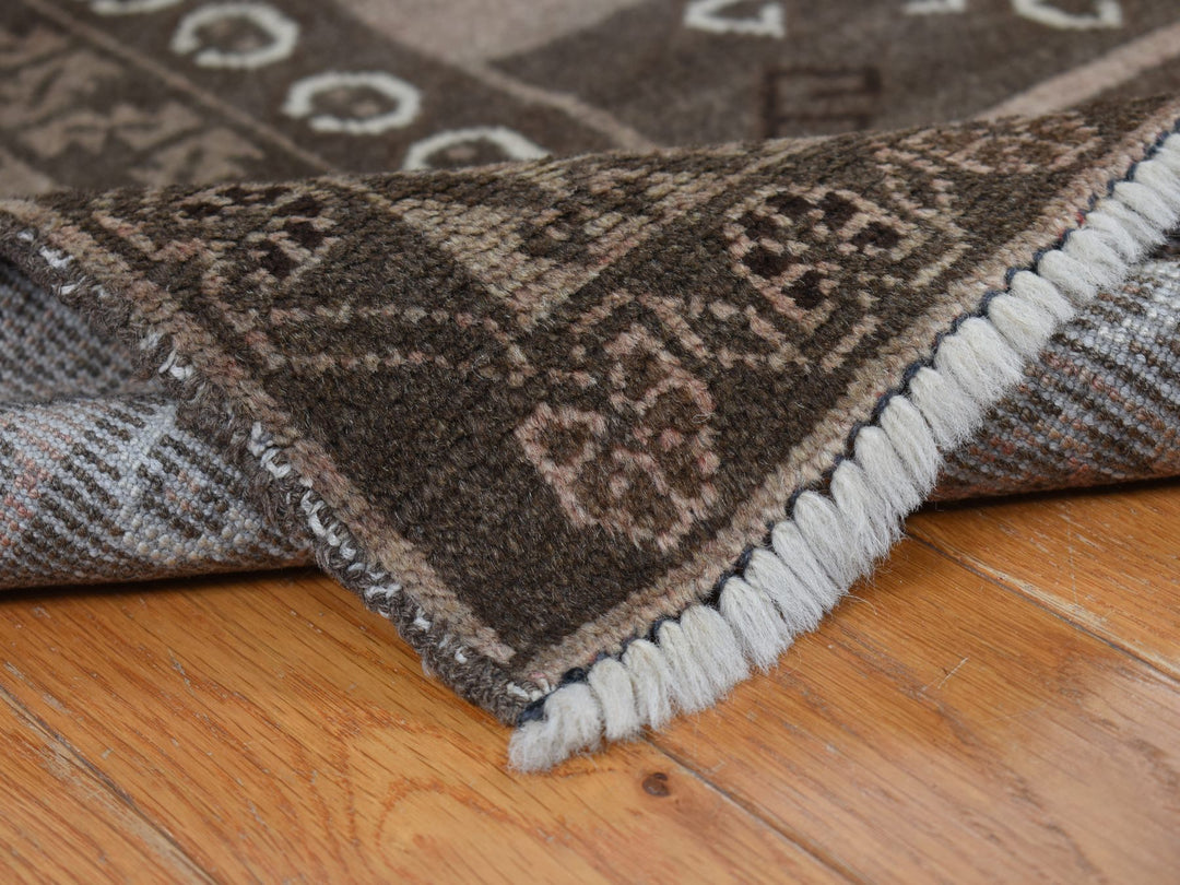 6'3" x 9'10" Vintage Hand Knotted Grey Wool Rectangle Oriental Rug - MOA10287964