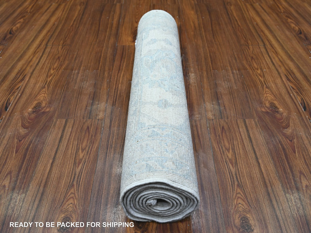 2'6" x 9'7" New Hand Knotted Grey Wool Runner Oriental Rug - MOA10288357