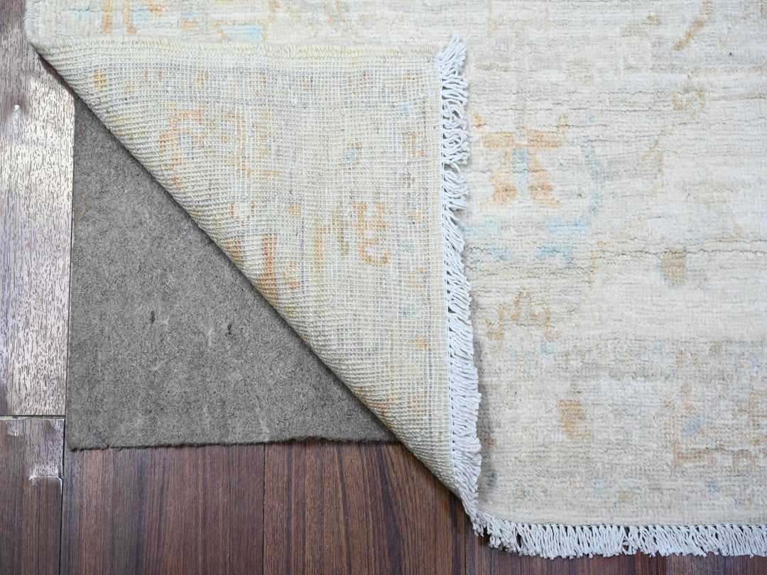 2'6" x 7'10" New Hand Knotted Grey Wool Runner Oriental Rug - MOA10288548