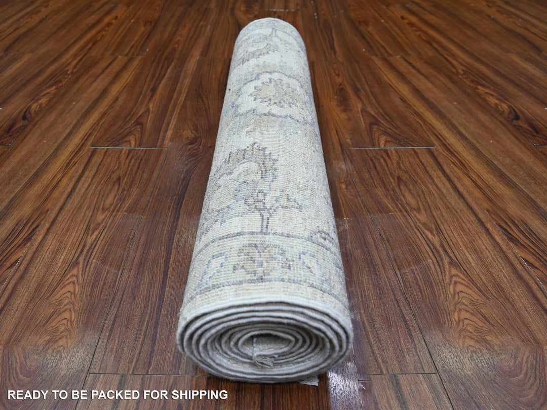 2'6" x 9'10" New Hand Knotted Ivory Wool Runner Oriental Rug - MOA10288550