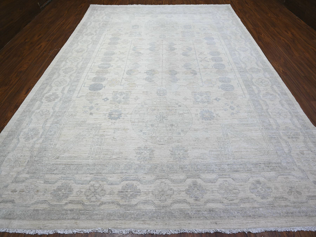9'8" x 13'6" New Hand Knotted Ivory Wool Rectangle Oriental Rug - MOA10288558