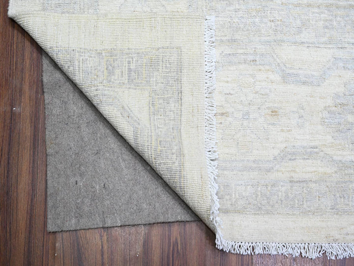 9'8" x 13'6" New Hand Knotted Ivory Wool Rectangle Oriental Rug - MOA10288558