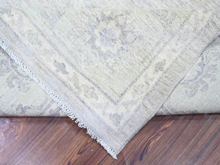 8'10" x 11'5" New Hand Knotted Grey Wool Rectangle Oriental Rug - MOA10288582