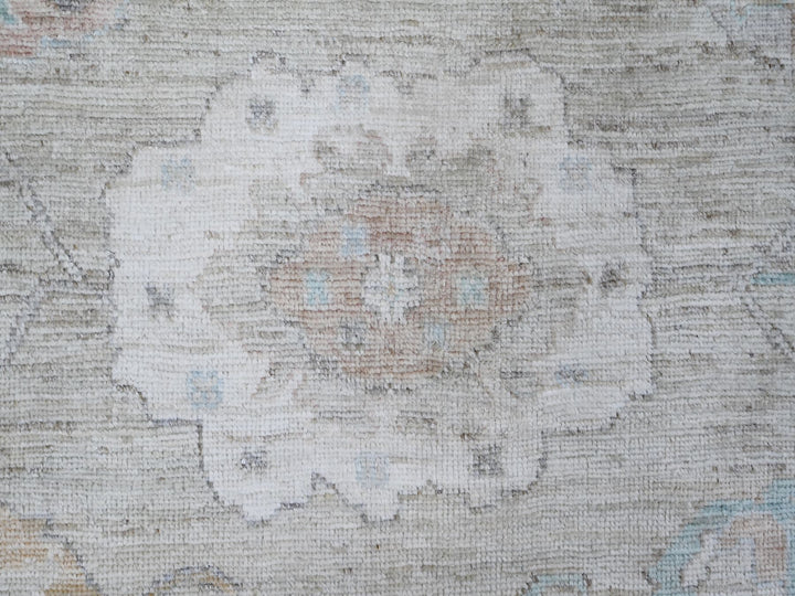 7'9" x 9'11" New Hand Knotted Grey Wool Rectangle Oriental Rug - MOA10288720