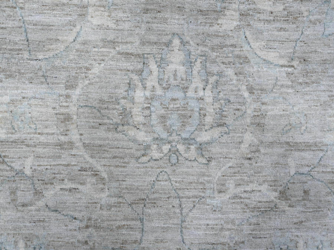 9'11" x 13'0" New Hand Knotted Grey Wool Rectangle Oriental Rug - MOA10288743