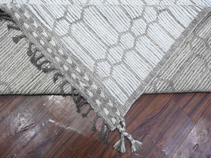 11'9" x 15'8" New Hand Knotted Ivory Wool Rectangle Oriental Rug - MOA10289136