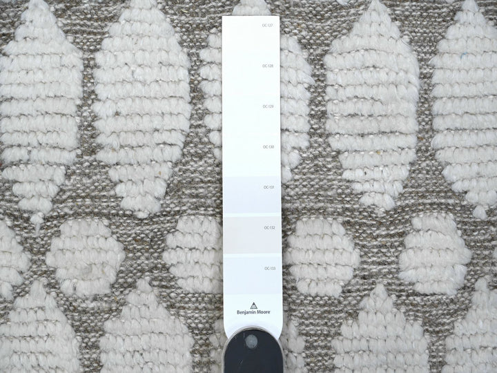 11'9" x 15'8" New Hand Knotted Ivory Wool Rectangle Oriental Rug - MOA10289136