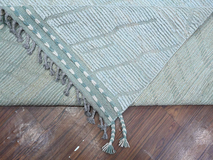 9'11" x 13'11" New Hand Knotted Blue Wool Rectangle Oriental Rug - MOA10289168