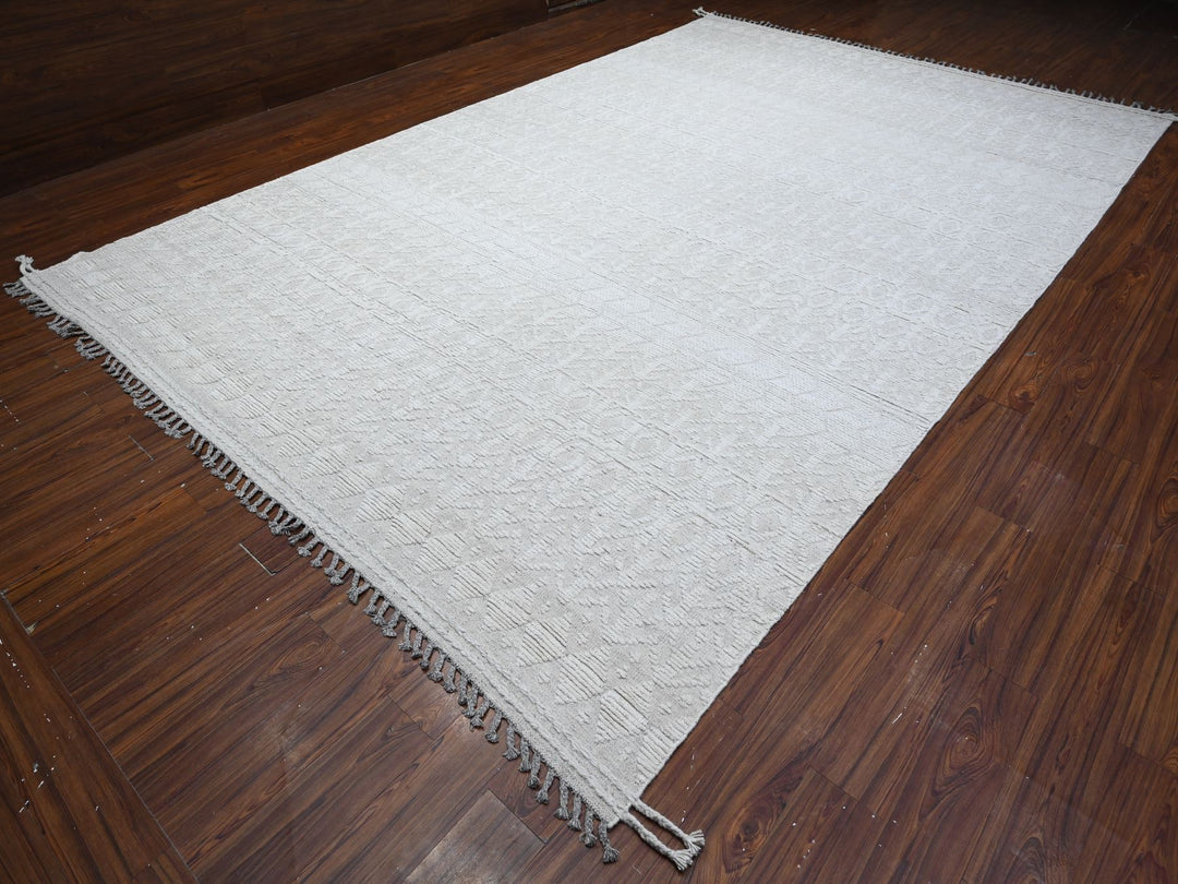 9'9" x 15'4" New Hand Knotted Ivory Wool Rectangle Oriental Rug - MOA10289173