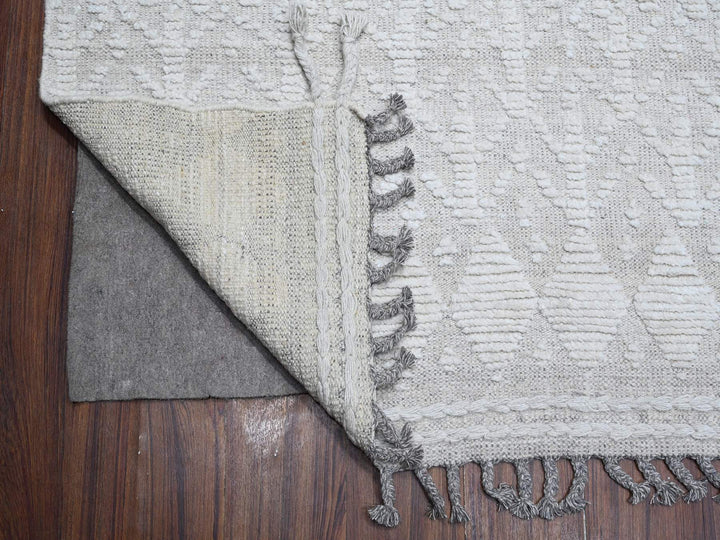 9'9" x 15'4" New Hand Knotted Ivory Wool Rectangle Oriental Rug - MOA10289173