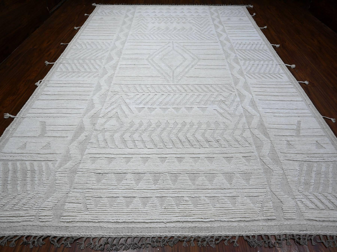 9'11" x 14'2" New Hand Knotted Ivory Wool Rectangle Oriental Rug - MOA10289174