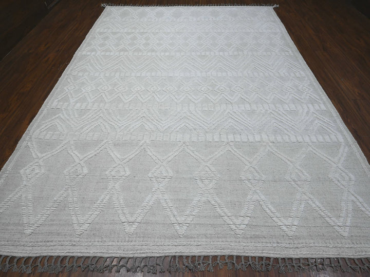 8'11" x 12'3" New Hand Knotted Ivory Wool Rectangle Oriental Rug - MOA10289187