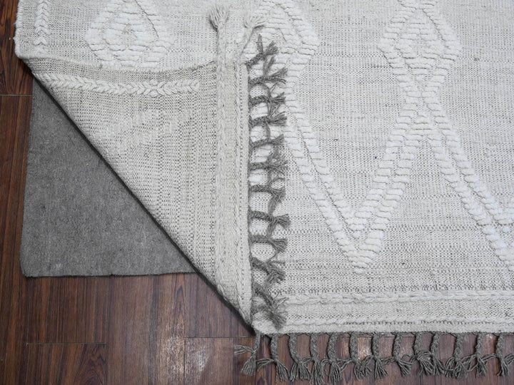 8'11" x 12'3" New Hand Knotted Ivory Wool Rectangle Oriental Rug - MOA10289187