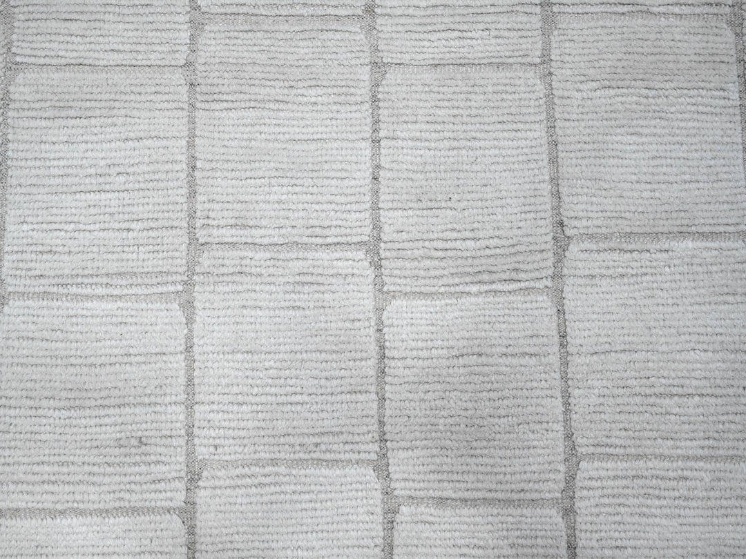 8'0" x 10'7" New Hand Knotted Ivory Wool Rectangle Oriental Rug - MOA10289191