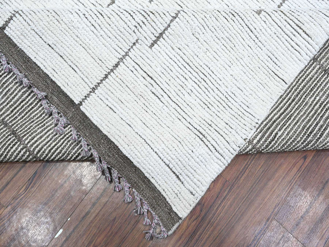 11'11" x 16'2" New Hand Knotted Ivory Wool Rectangle Oriental Rug - MOA10289193