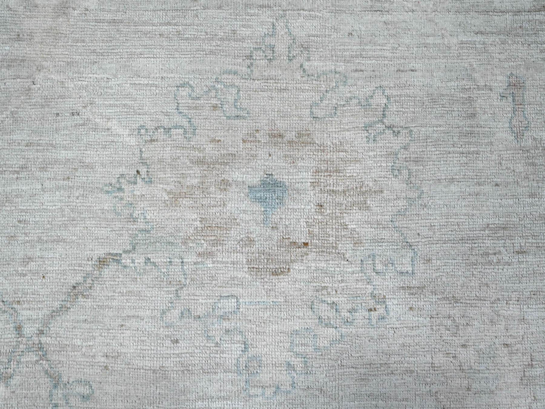 9'6" x 10'2" New Hand Knotted Grey Wool Square Oriental Rug - MOA10289330