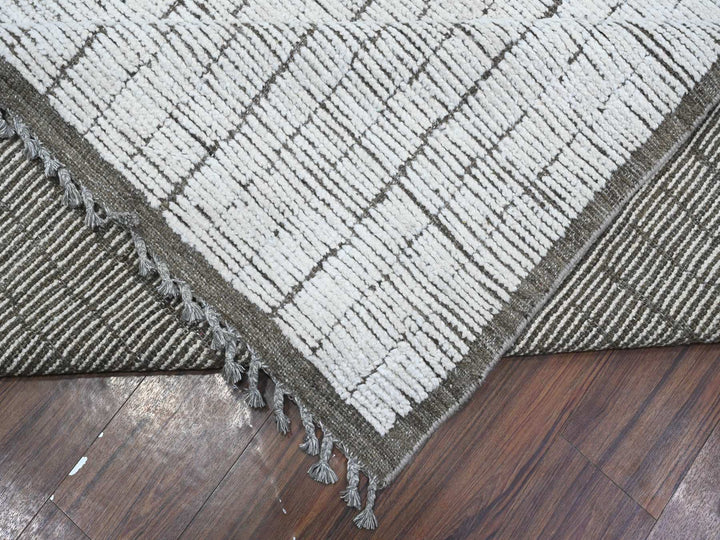 12'2" x 15'9" New Hand Knotted Ivory Wool Rectangle Oriental Rug - MOA10289335