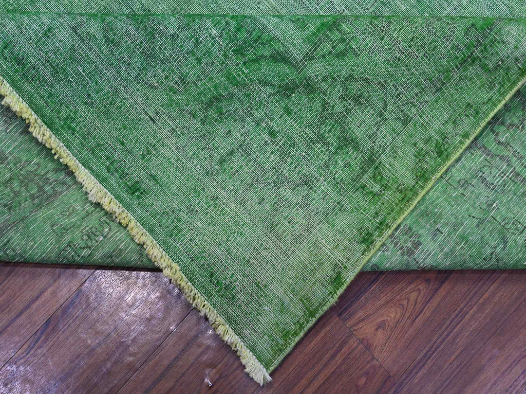 9'7" x 12'7" Vintage Hand Knotted Green Wool Rectangle Oriental Rug - MOA10289450