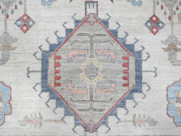 9'10" x 13'10" New Hand Knotted Ivory Wool Rectangle Oriental Rug - MOA10289492
