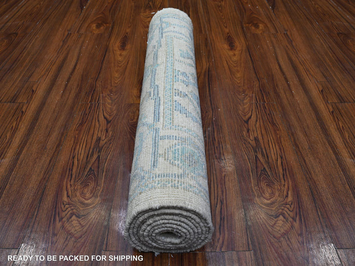 2'7" x 7'11" New Hand Knotted Ivory Wool Runner Oriental Rug - MOA10289534