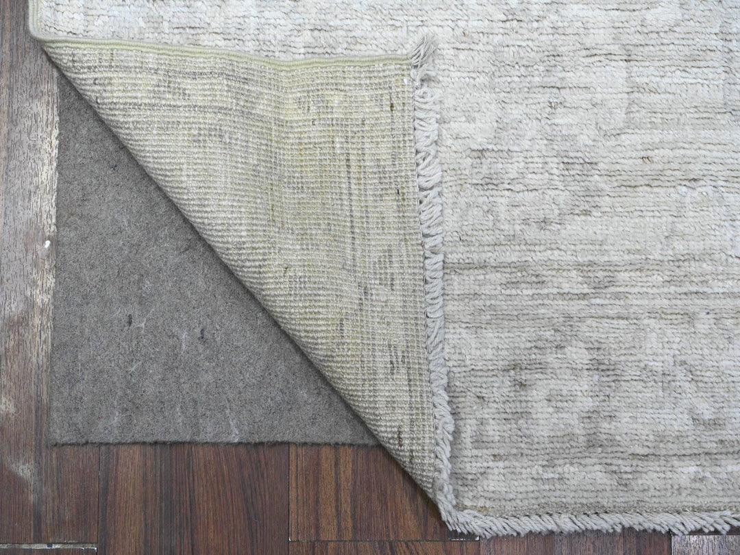 2'9" x 11'9" New Hand Knotted Grey Wool Runner Oriental Rug - MOA10289535