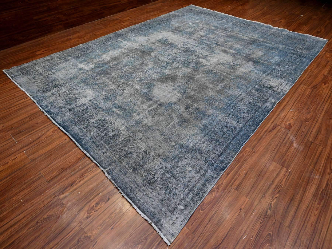 9'8" x 13'3" Vintage Hand Knotted Grey Wool Rectangle Oriental Rug - MOA10289543