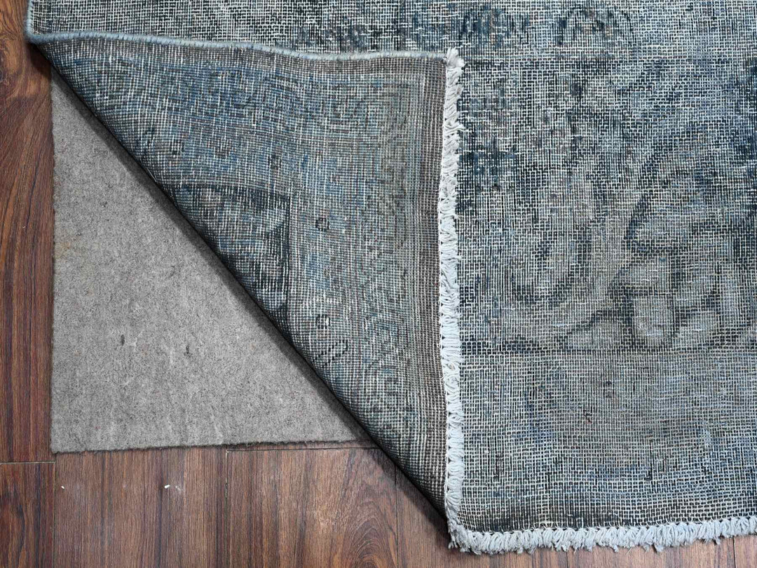9'8" x 13'3" Vintage Hand Knotted Grey Wool Rectangle Oriental Rug - MOA10289543