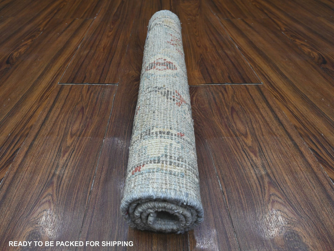 2'1" x 3'1" New Hand Knotted Grey Wool Rectangle Oriental Rug - MOA10289633