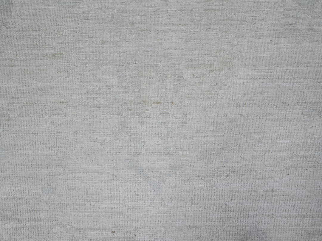 8'10" x 11'4" New Hand Knotted Ivory Wool Rectangle Oriental Rug - MOA10289645