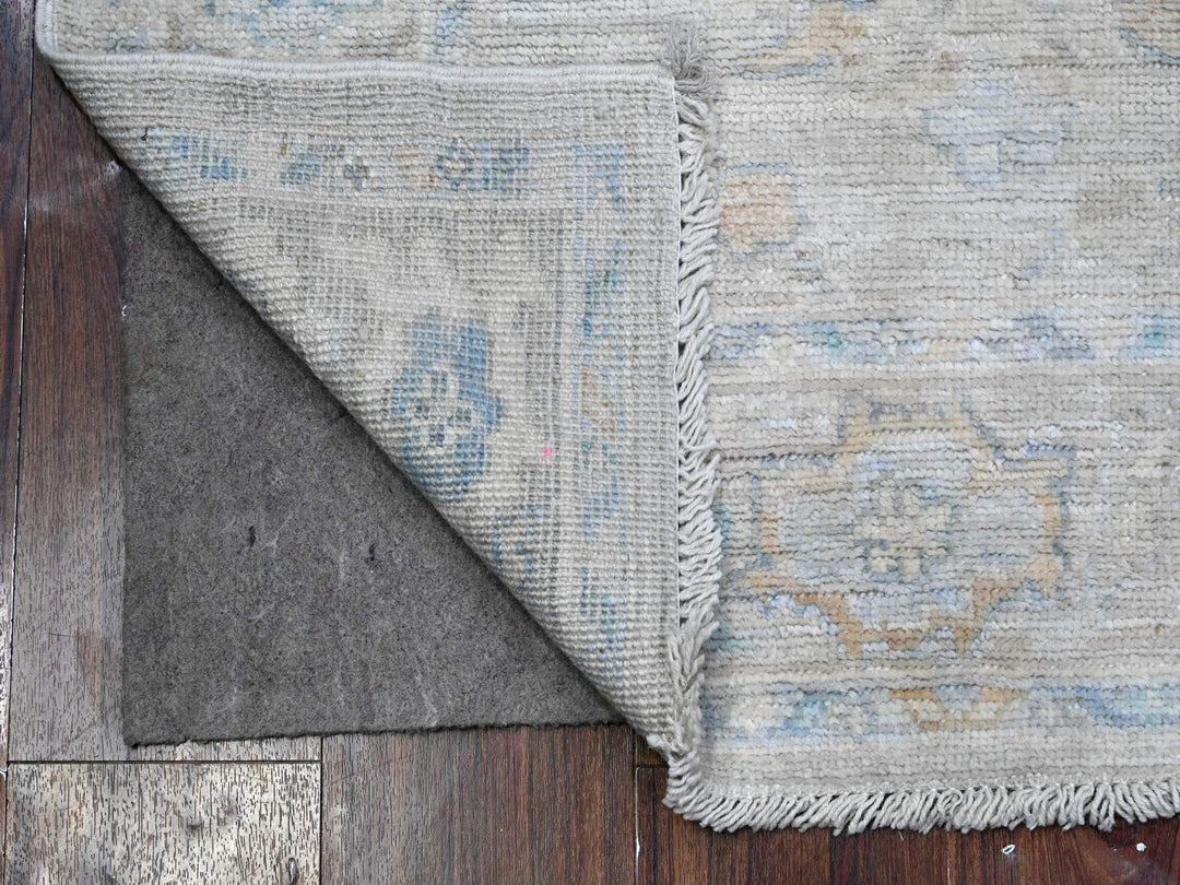 3'2" x 7'9" New Hand Knotted Grey Wool Runner Oriental Rug - MOA10289686