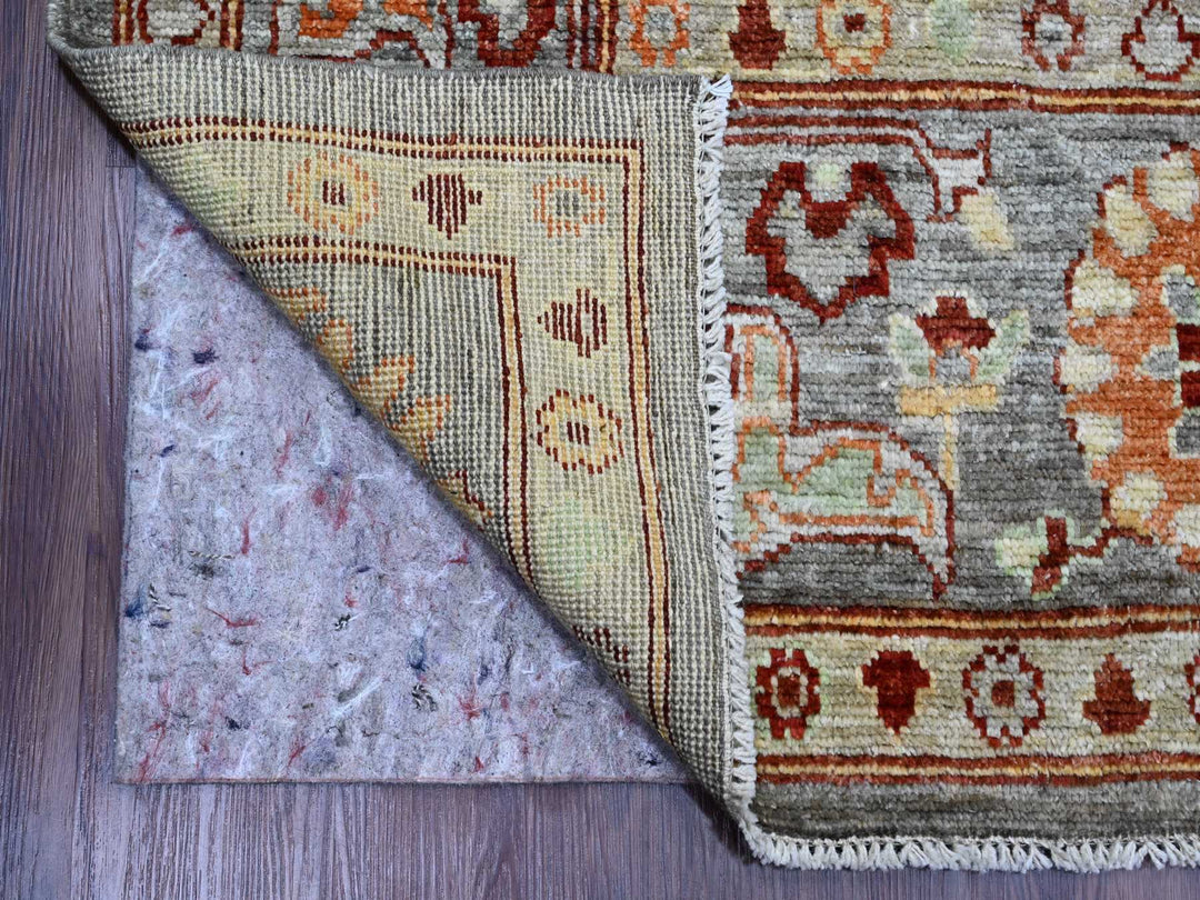 7'10" x 9'9" New Hand Knotted Grey Wool Rectangle Oriental Rug - MOA10289759