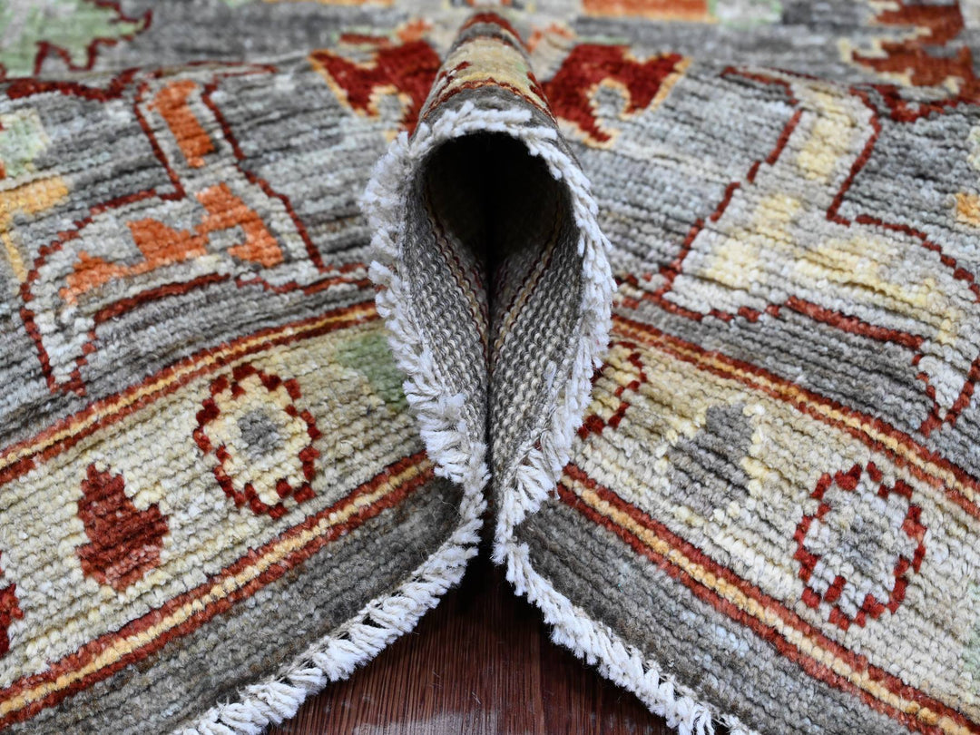 7'10" x 9'9" New Hand Knotted Grey Wool Rectangle Oriental Rug - MOA10289759