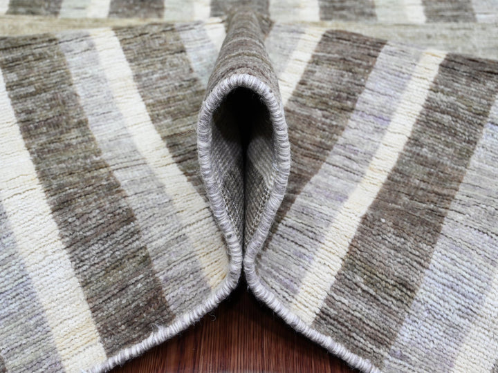 8'8" x 11'8" New Hand Knotted Brown Wool Rectangle Oriental Rug - MOA10289774