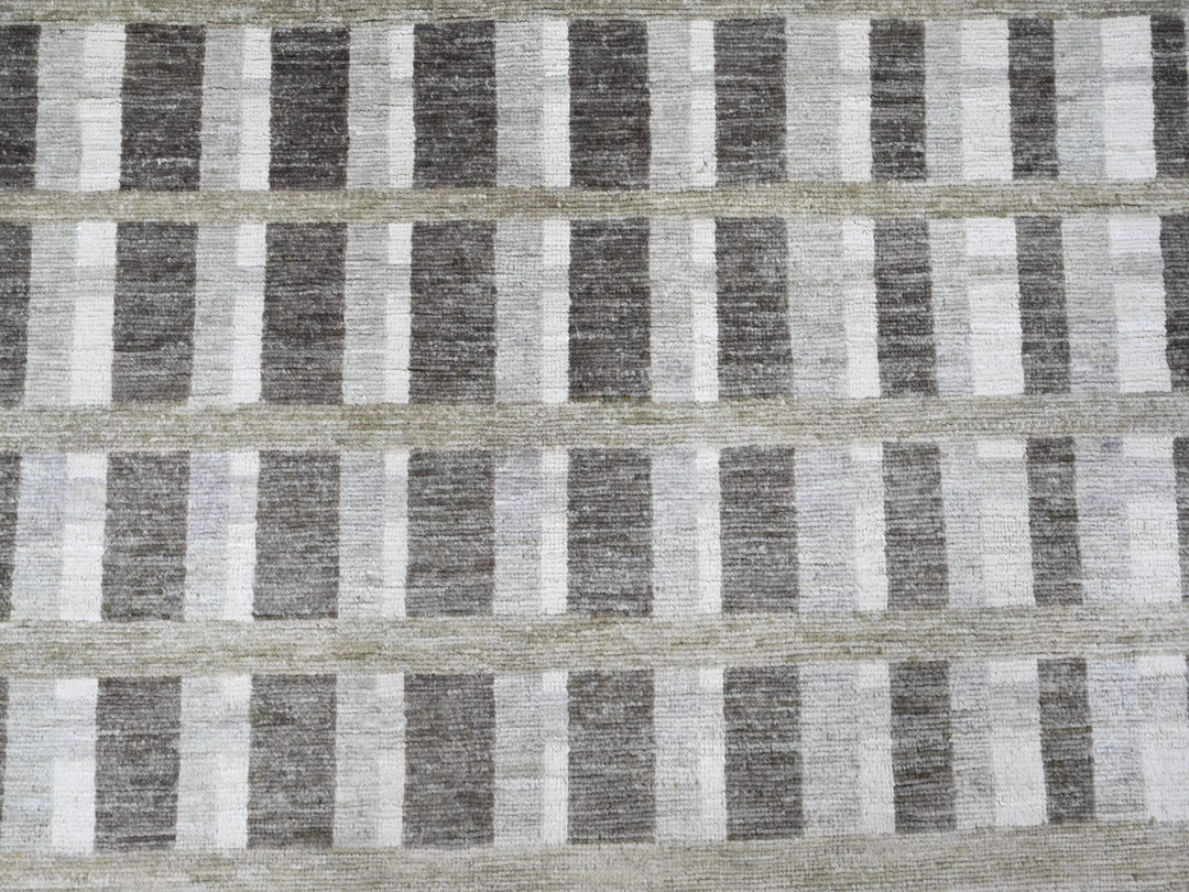 8'8" x 11'8" New Hand Knotted Brown Wool Rectangle Oriental Rug - MOA10289774