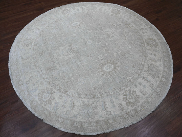 7'8" x 7'11" New Hand Knotted Grey Wool Round Oriental Rug - MOA10289795