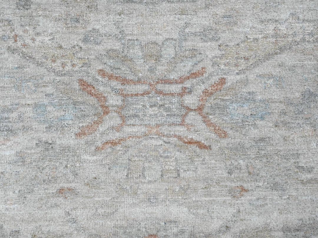 7'7" x 7'9" New Hand Knotted Ivory Wool Round Oriental Rug - MOA10289796