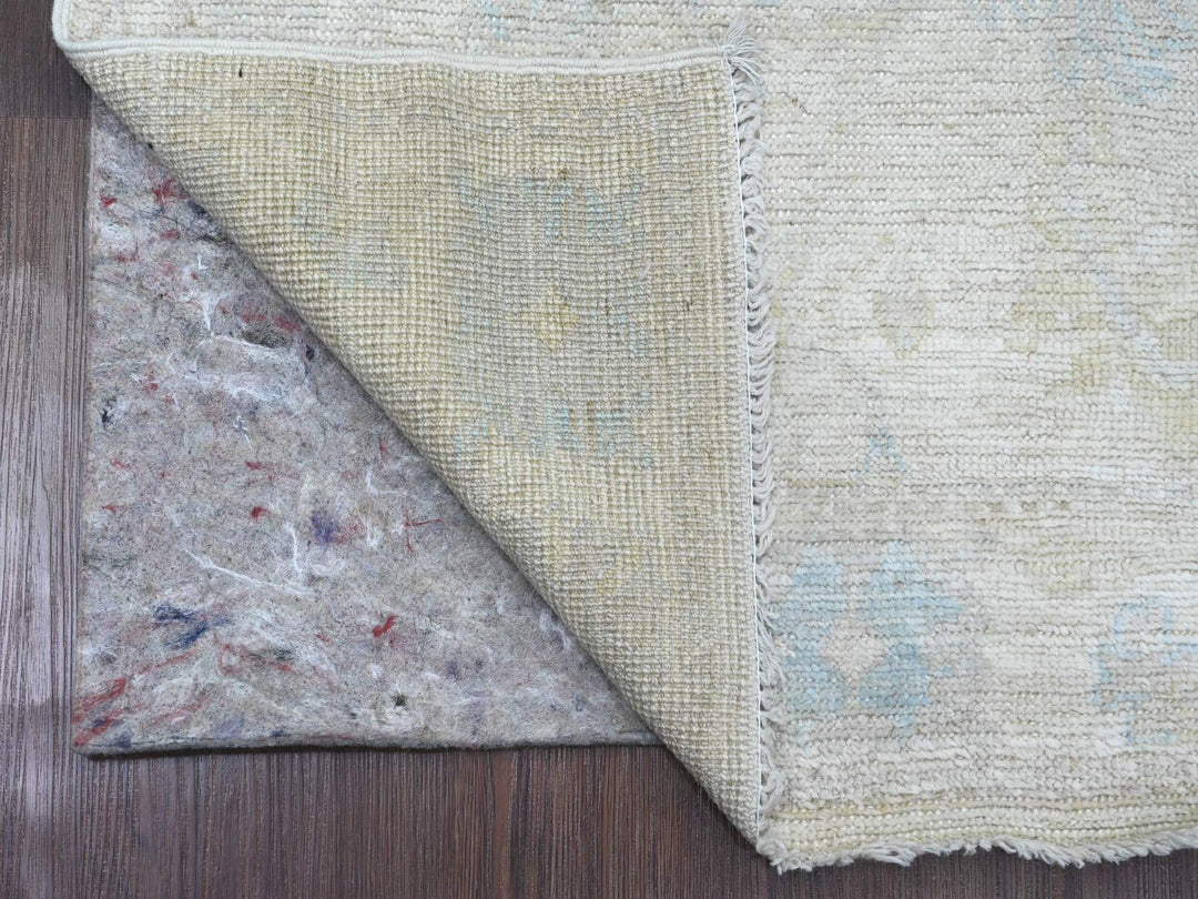 2'7" x 9'10" New Hand Knotted Ivory Wool Runner Oriental Rug - MOA10289957