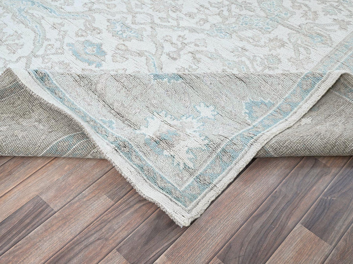 7'11" x 9'8" New Hand Knotted Ivory Wool Rectangle Oriental Rug - MOA102899