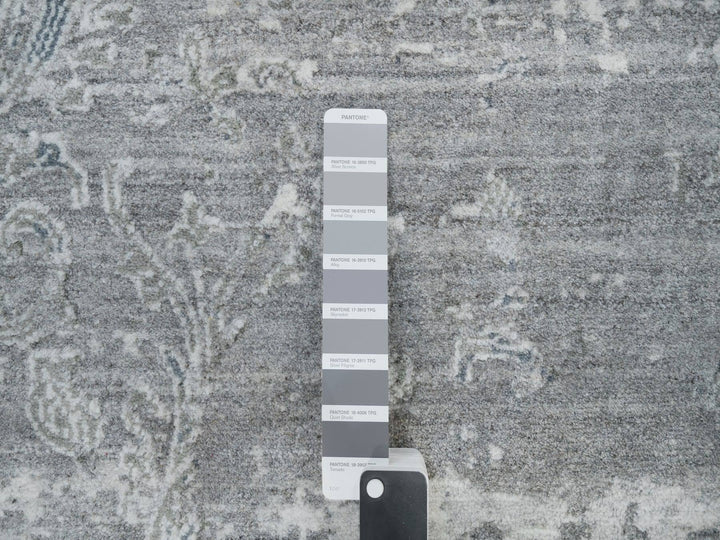 8'9" x 11'10" New Hand Knotted Grey Wool and Plant based Silk Rectangle Oriental Rug - MOA10290133