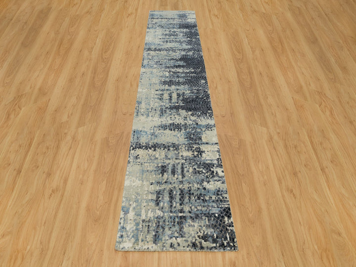 2'6" x 12'0" New Hand Knotted Grey Wool & Silk Runner Oriental Rug - MOA10290198