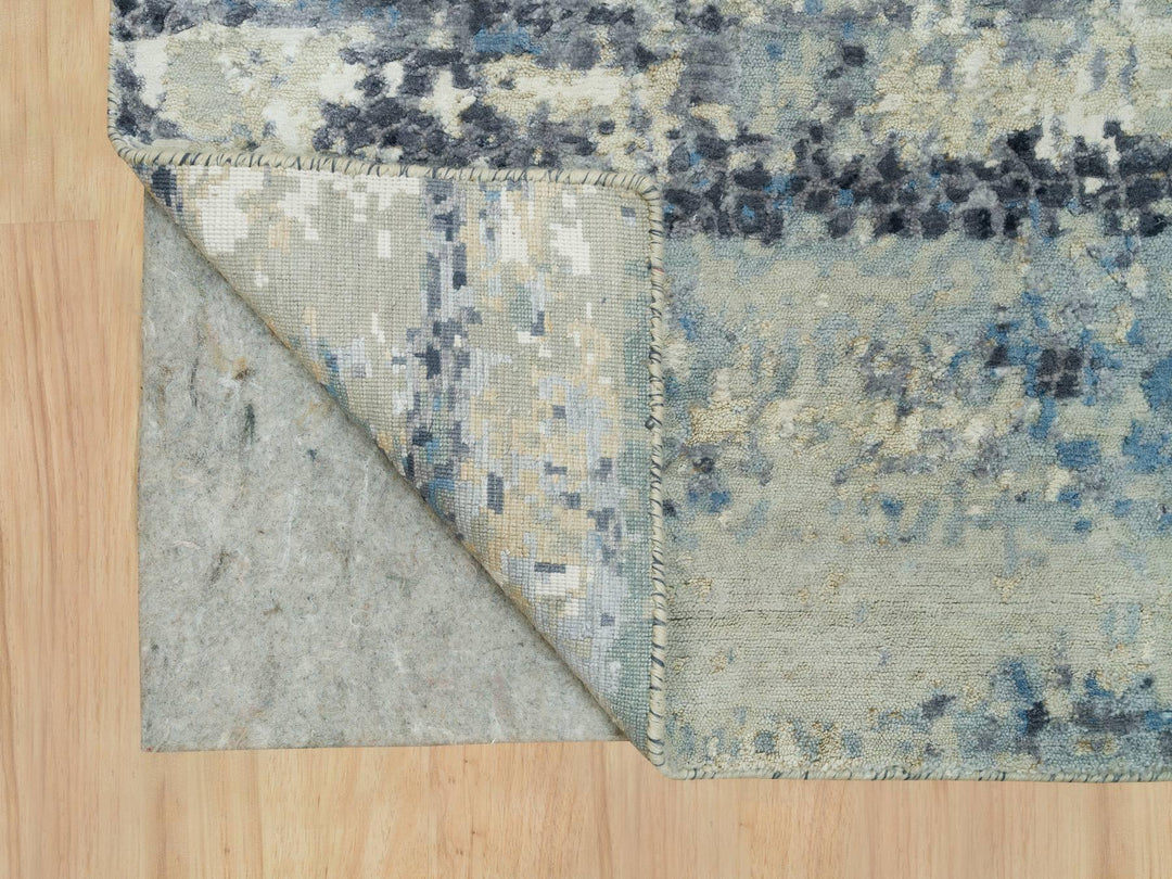2'6" x 12'0" New Hand Knotted Grey Wool & Silk Runner Oriental Rug - MOA10290198
