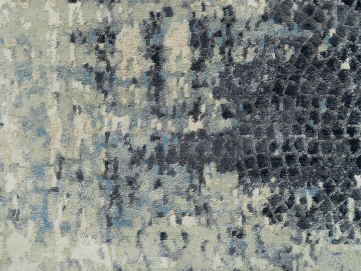 2'6" x 12'0" New Hand Knotted Grey Wool & Silk Runner Oriental Rug - MOA10290198