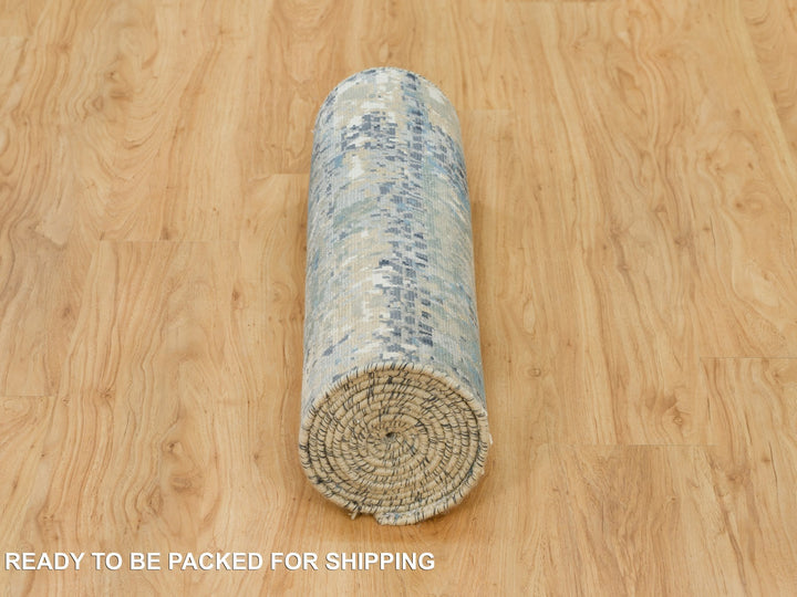 2'6" x 12'0" New Hand Knotted Grey Wool & Silk Runner Oriental Rug - MOA10290198