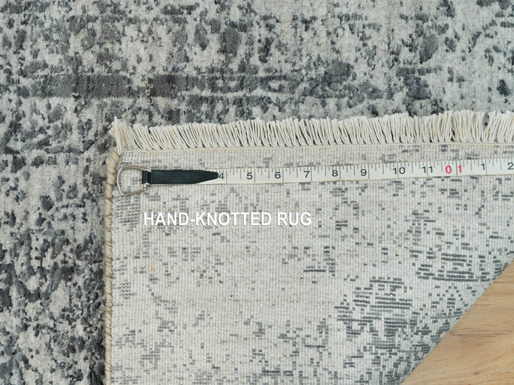 2'0" x 3'0" New Hand Knotted Grey Wool & Silk Rectangle Oriental Rug - MOA10290206