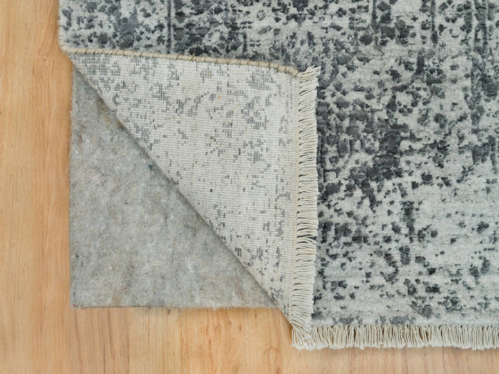 2'0" x 3'0" New Hand Knotted Grey Wool & Silk Rectangle Oriental Rug - MOA10290207